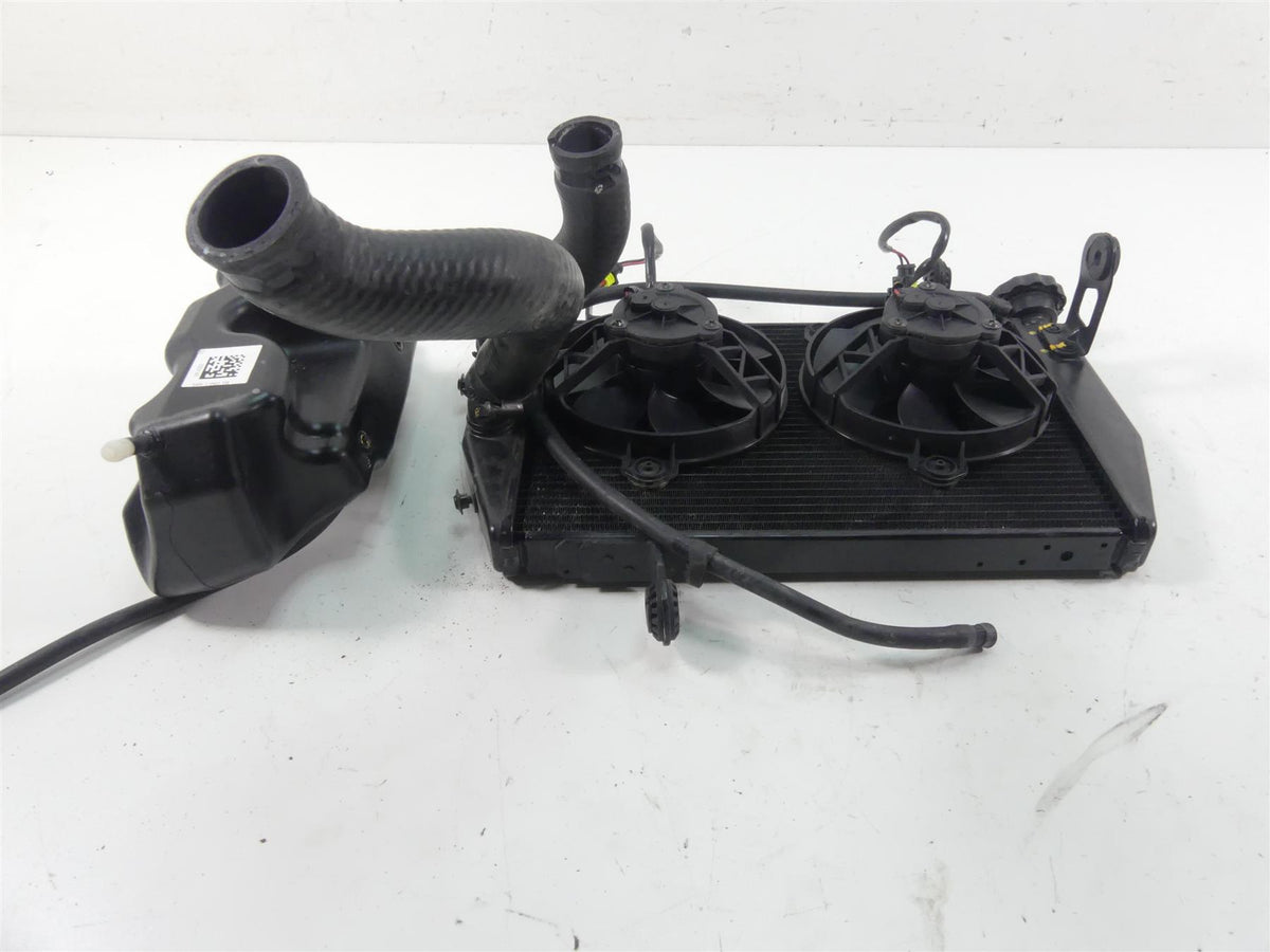 2018 Ducati Hypermotard 939 SP Radiator Fans Reservoir Hoses Set 54840981D {{ shop.shopifyCountryName }} - Mototech271