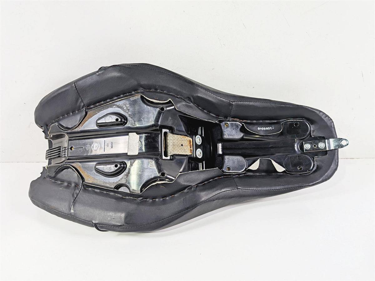 2014 Harley FXDL Dyna Low Rider Driver Rider Seat Saddle 52000136 {{ shop.shopifyCountryName }} - Mototech271