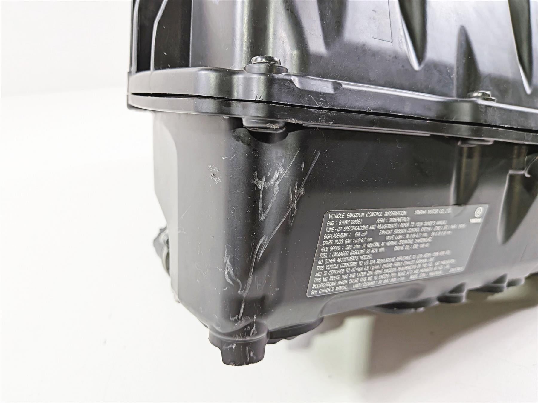 2016 Yamaha YZF R1 RN32 Air Box Cleaner & Injectors 2CR-14411-00-00 {{ shop.shopifyCountryName }} - Mototech271