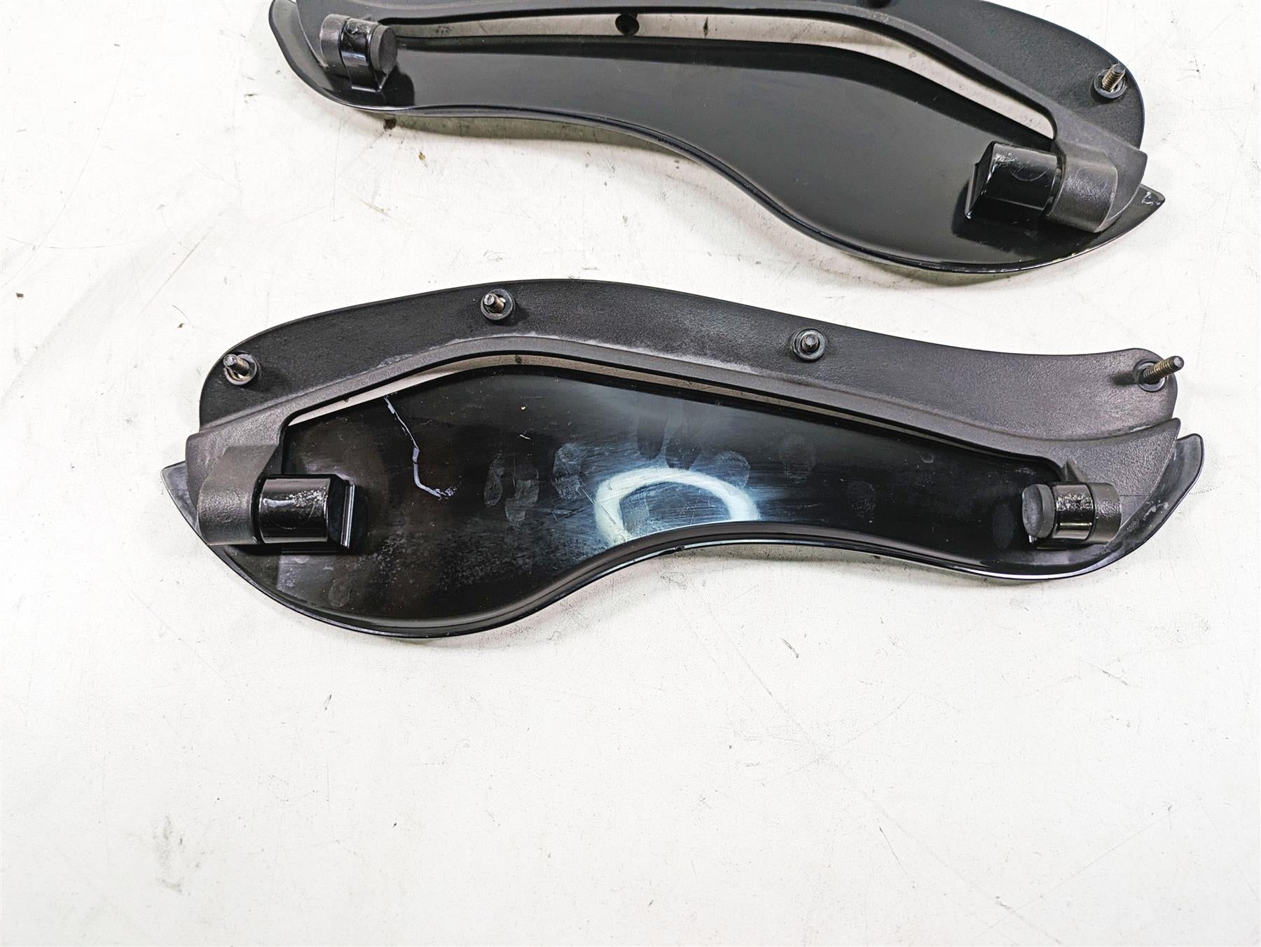2010 Harley Touring FLHTCU Electra Glide Fairing Wind Deflector Set 58128-08A {{ shop.shopifyCountryName }} - Mototech271