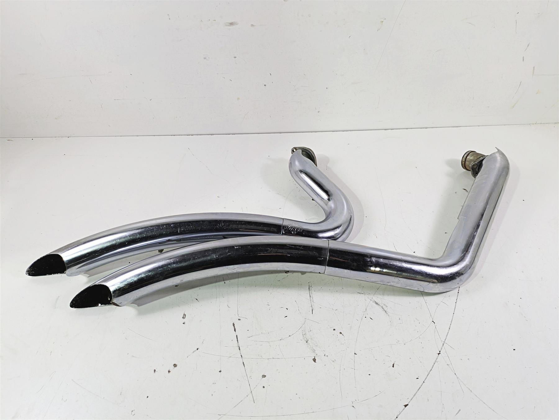 2003 Harley Touring FLHTCUI E-Glide 100th Vance Hines Big Radius Exhaust 26082