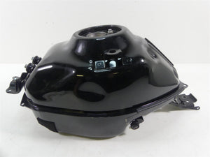 2015 Yamaha YZF-R3 Clean Fuel Gas Petrol Tank 1WD-F4110-00-00 BR5-F4110-00-00 | Mototech271