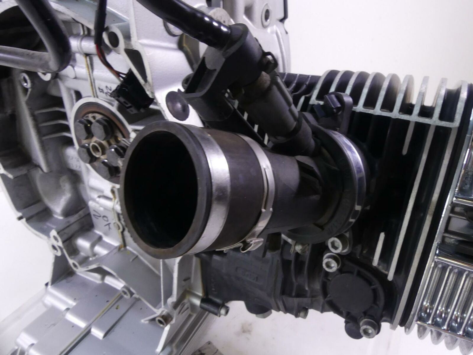 2002 BMW R1200 C Excellent Chrome - Running Engine Motor 30K -Video 11007657227 {{ shop.shopifyCountryName }} - Mototech271