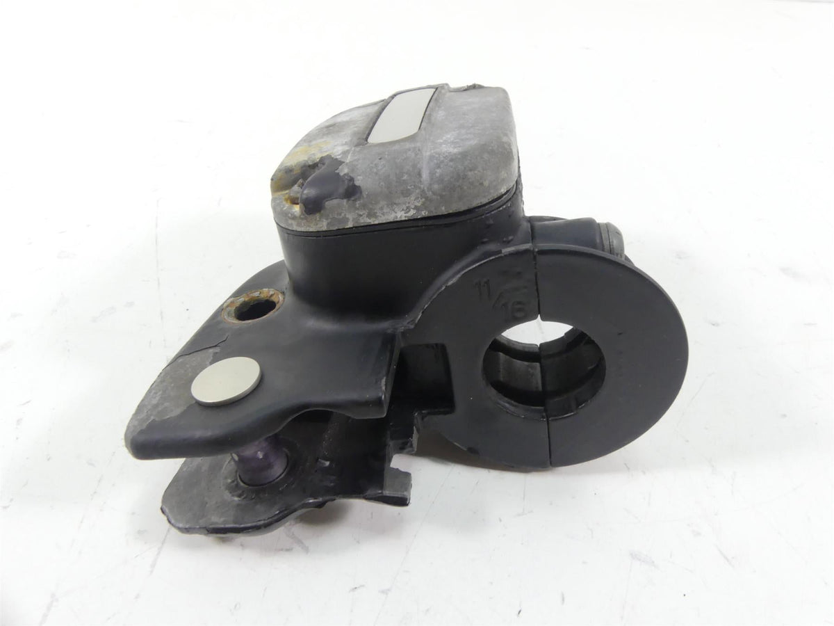 2006 Harley VRSCD Night V Rod Clutch Master Cylinder 11/16" 39000-08A {{ shop.shopifyCountryName }} - Mototech271