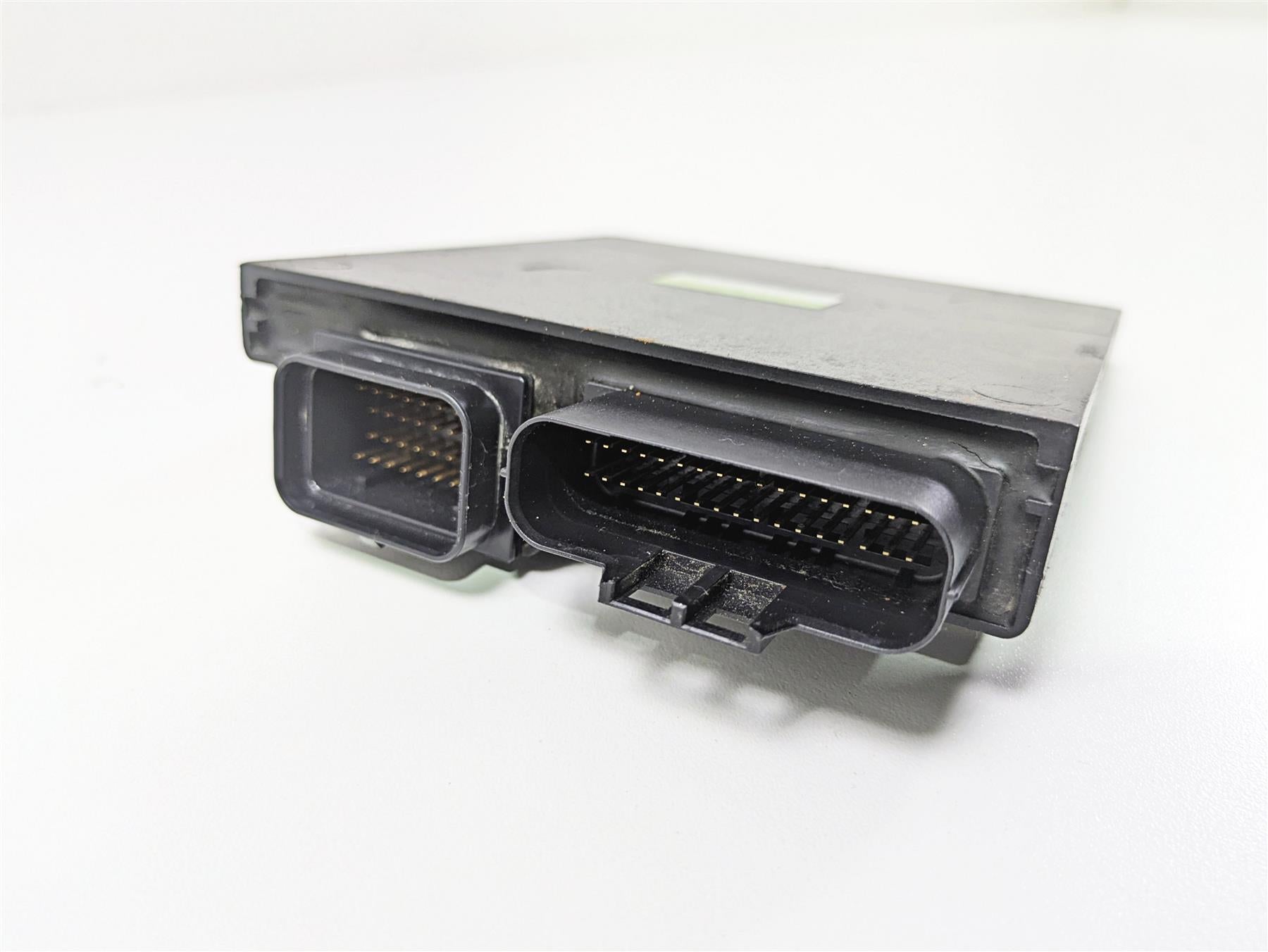2014 Yamaha YZFR1 R1 RN22 Cdi Ecu Ecm Engine Control Module 1KB-8591A-20-00 {{ shop.shopifyCountryName }} - Mototech271
