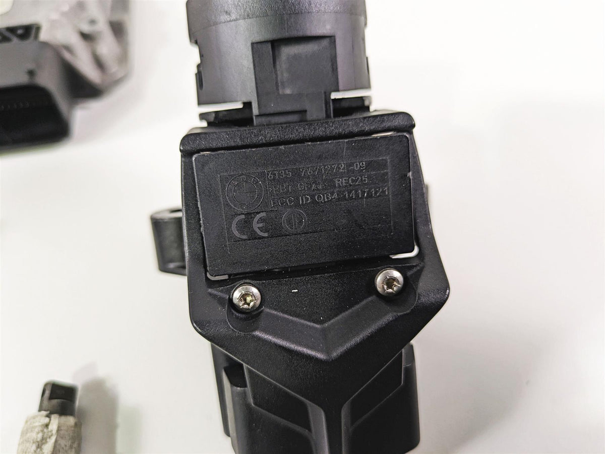2006 BMW R1200GS K255 Adv Cdi Ignition Switch Key Locks Set 13618521661 7702076 {{ shop.shopifyCountryName }} - Mototech271