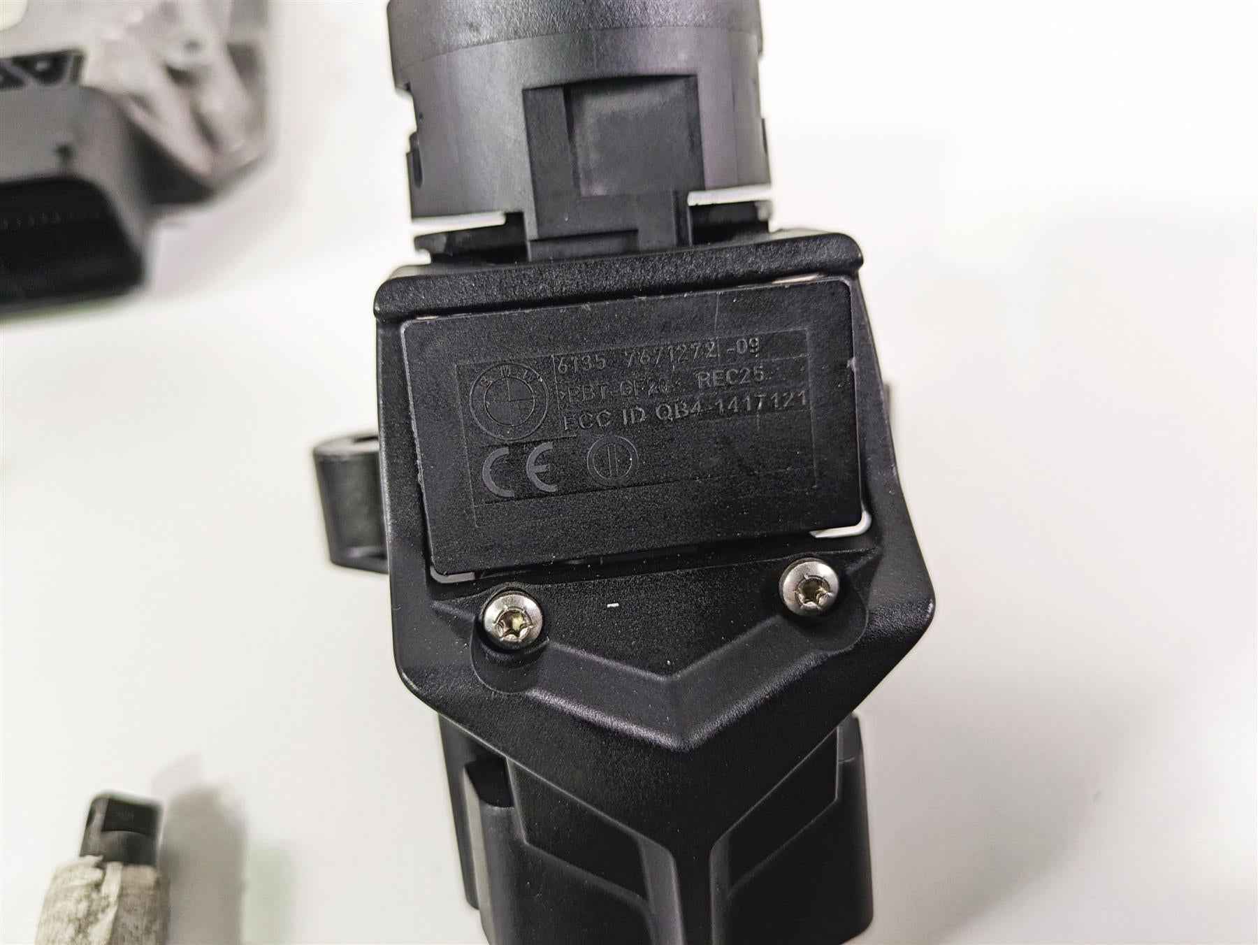 2006 BMW R1200GS K255 Adv Cdi Ignition Switch Key Locks Set 13618521661 7702076 {{ shop.shopifyCountryName }} - Mototech271
