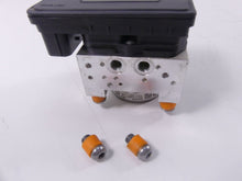 Load image into Gallery viewer, 2017 BMW R1200GS GSW K50 Abs Brake Pump Module 34518566956
