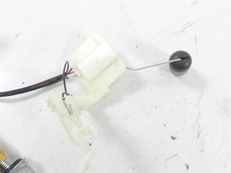 2014 Harley FXDL Dyna Low Rider Fuel Gas Petrol Pump & Sending Unit 75246-04 {{ shop.shopifyCountryName }} - Mototech271