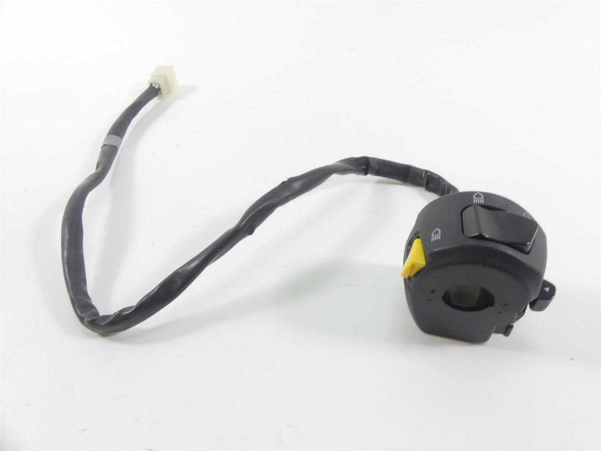 2016 Moto Guzzi V7 II Special 750 Left Hand Blinker Control Switch B063975 {{ shop.shopifyCountryName }} - Mototech271