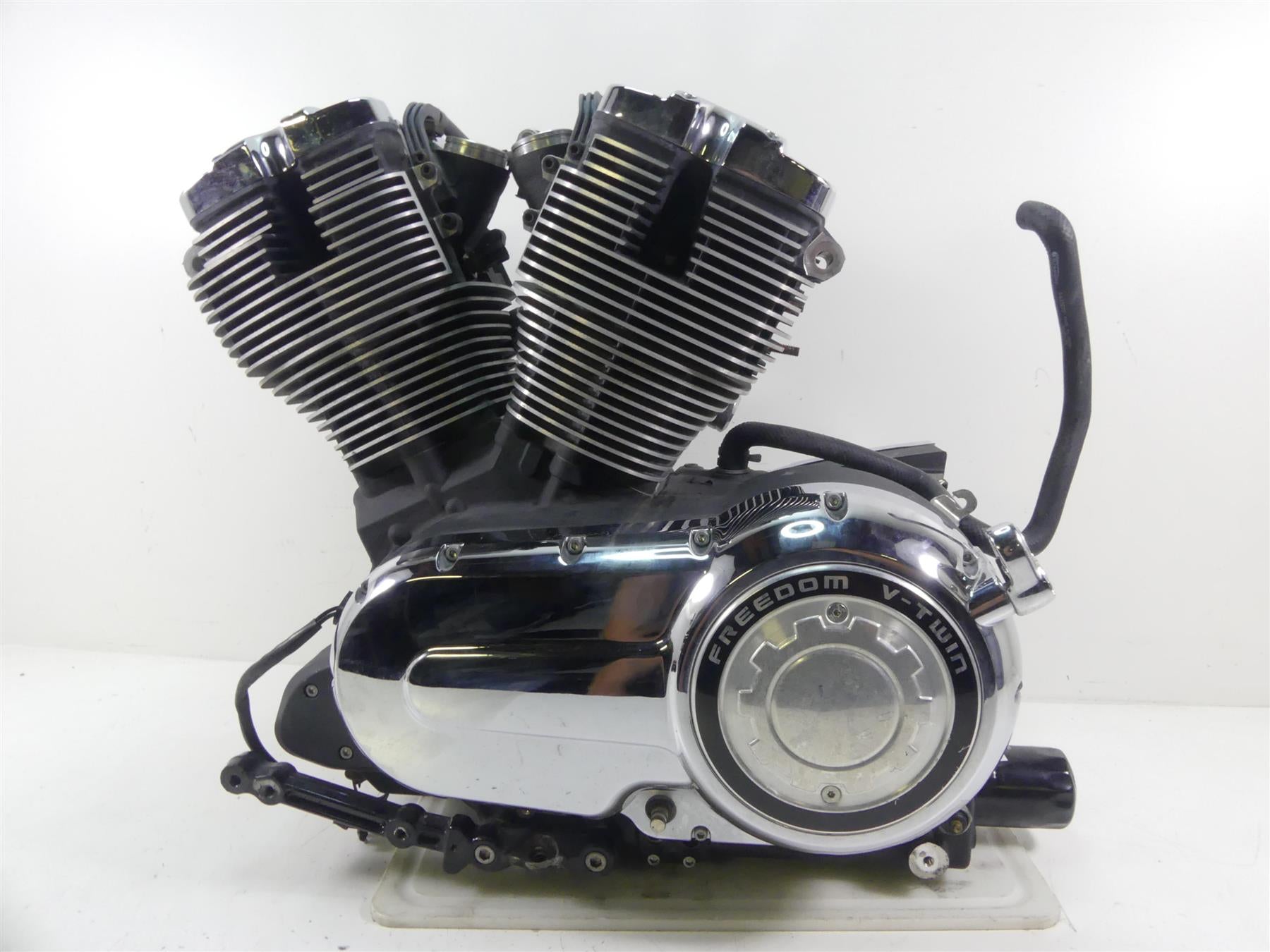 2011 Victory Vision Tour Running 106ci Engine Motor 15K - Video 1204760 {{ shop.shopifyCountryName }} - Mototech271