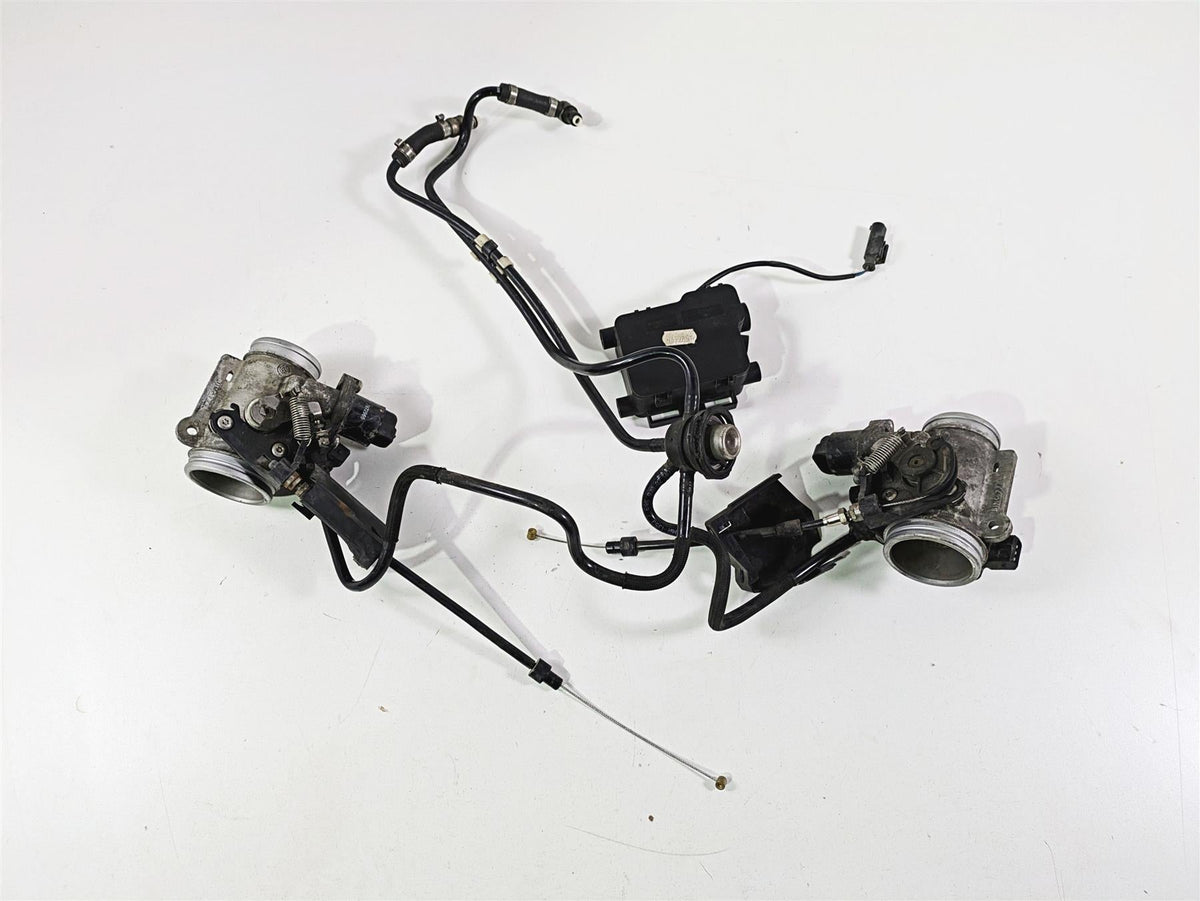 2009 BMW R1200RT K26 Throttle Bodies Body Set - Read 13547712613 13547712614 {{ shop.shopifyCountryName }} - Mototech271