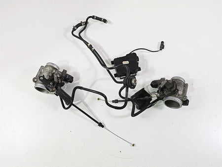 2009 BMW R1200RT K26 Throttle Bodies Body Set - Read 13547712613 13547712614 {{ shop.shopifyCountryName }} - Mototech271