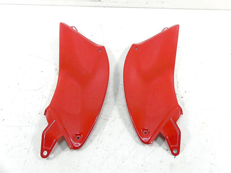 2013 Ducati Diavel Red Fuel Tank Knee Side Cover Fairing Panels Set 48023172AA {{ shop.shopifyCountryName }} - Mototech271