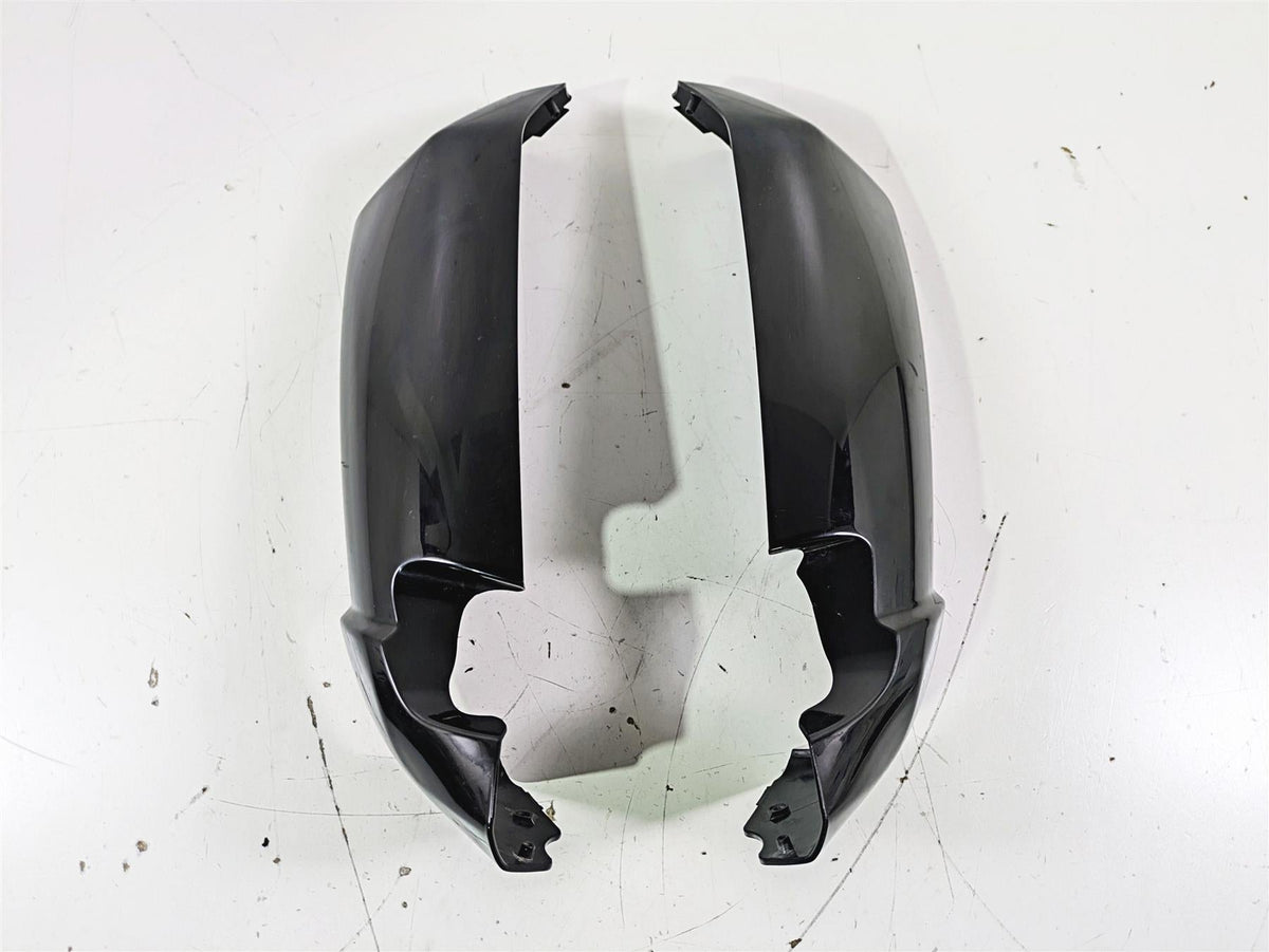 2012 Harley VRSCF Muscle V Rod Radiator Side Cover Fairing Set 26836-09 26837-09 {{ shop.shopifyCountryName }} - Mototech271