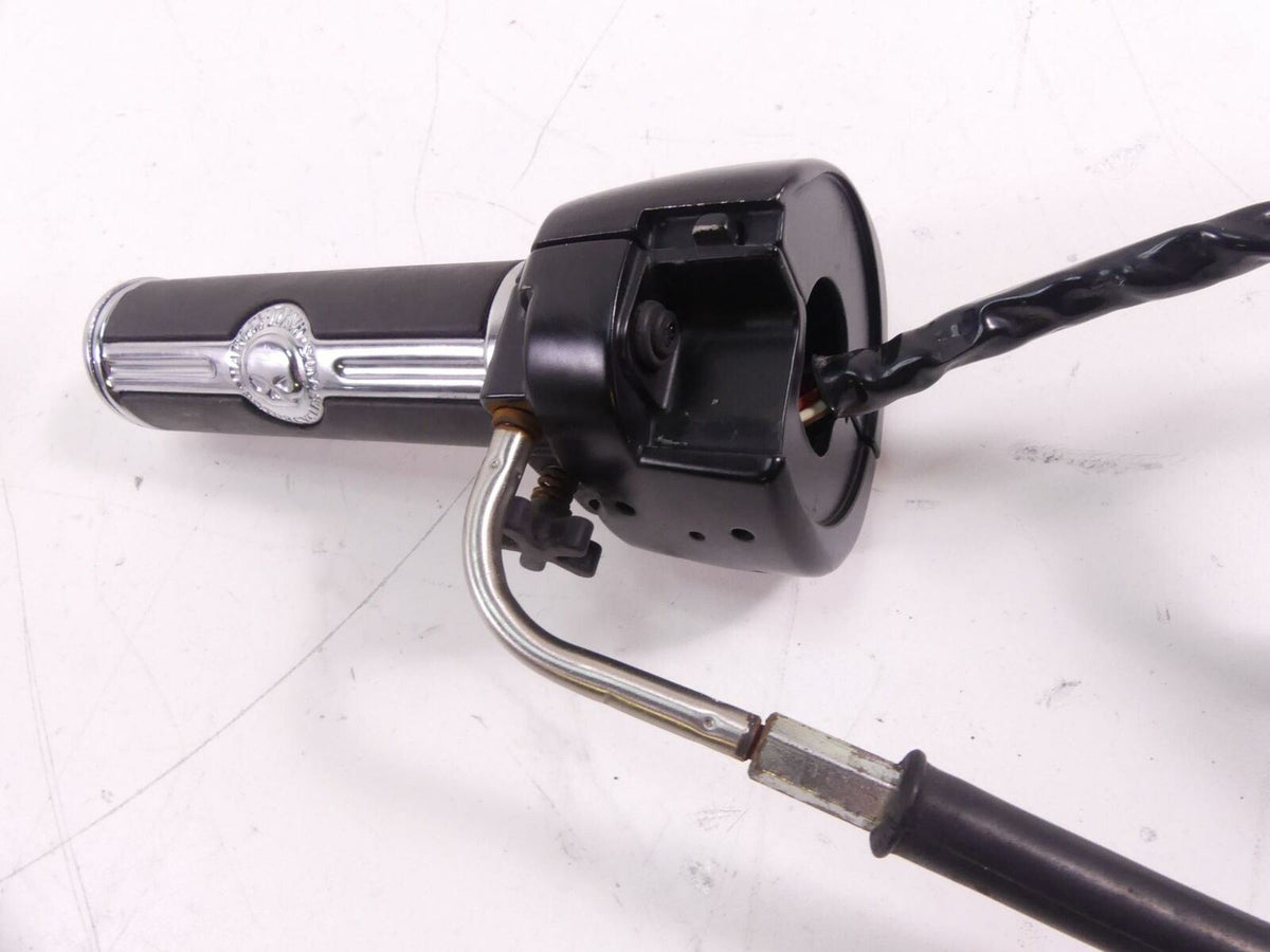 2009 Harley FXDC Dyna Super Glide Right Control Switch Start Kill Grips 71684-06 {{ shop.shopifyCountryName }} - Mototech271