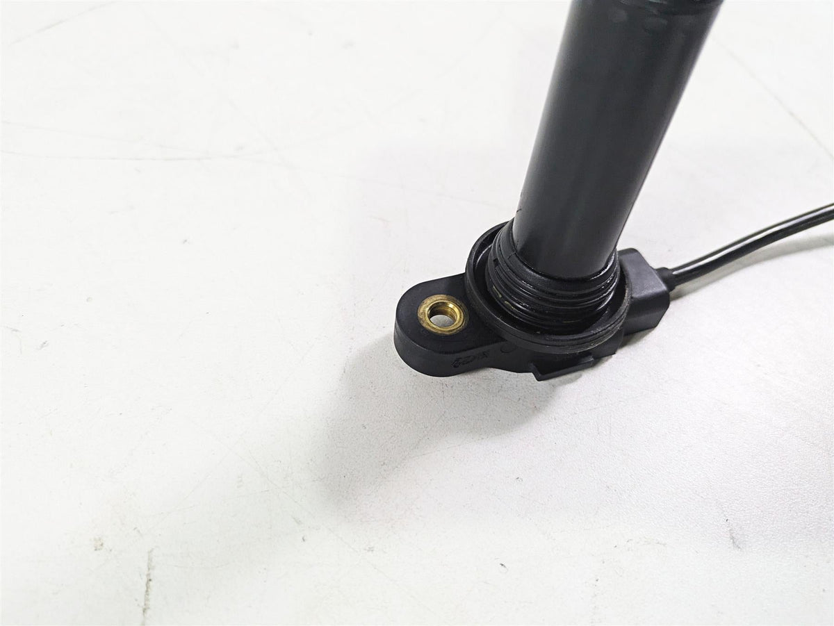 2015 Ducati Hypermotard 821 SP Ignition Coil 38010145B {{ shop.shopifyCountryName }} - Mototech271