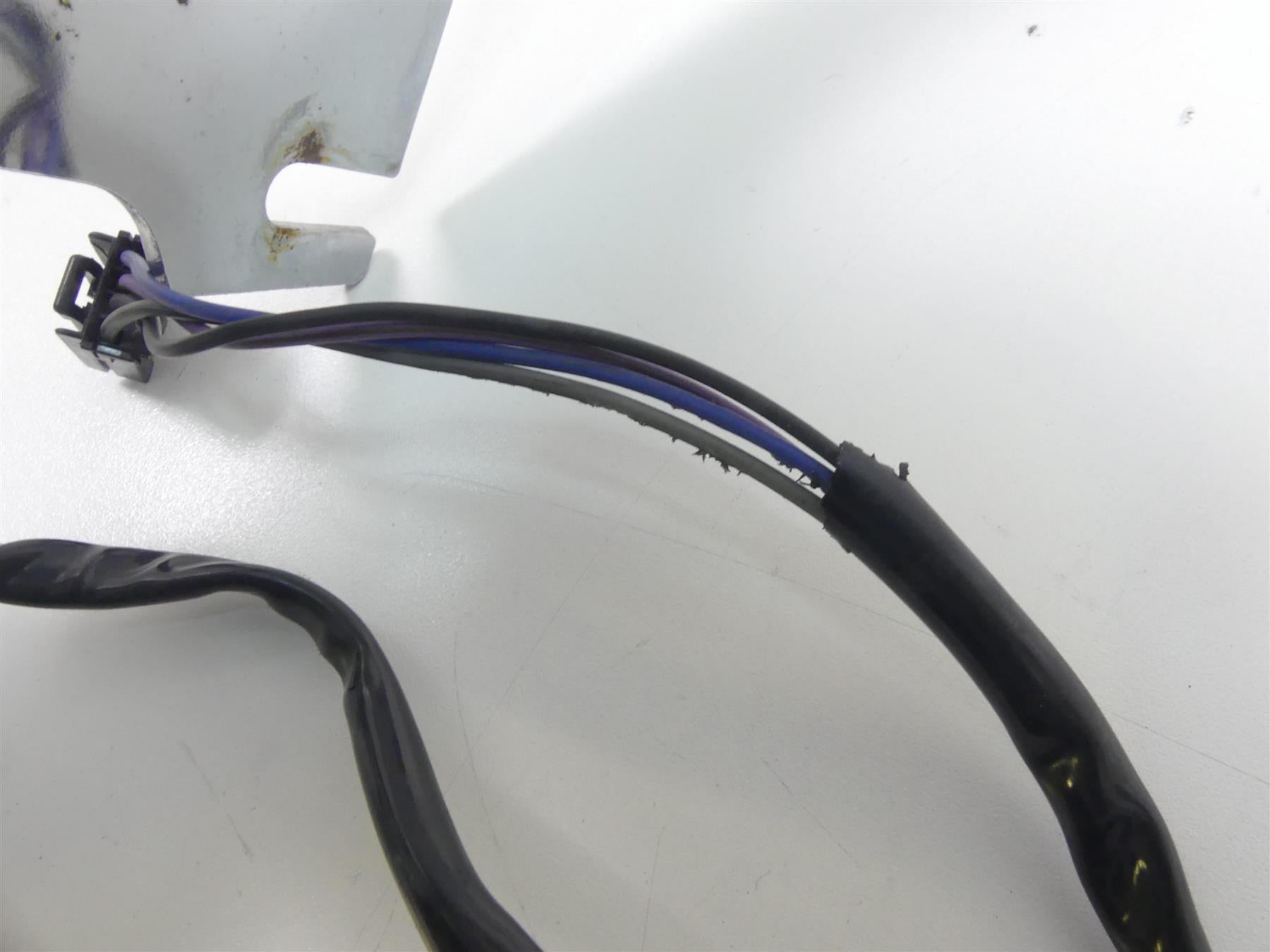 2013 Harley Touring FLHTP Electra Glide Front Led Spot Light - Read 68712-94A {{ shop.shopifyCountryName }} - Mototech271