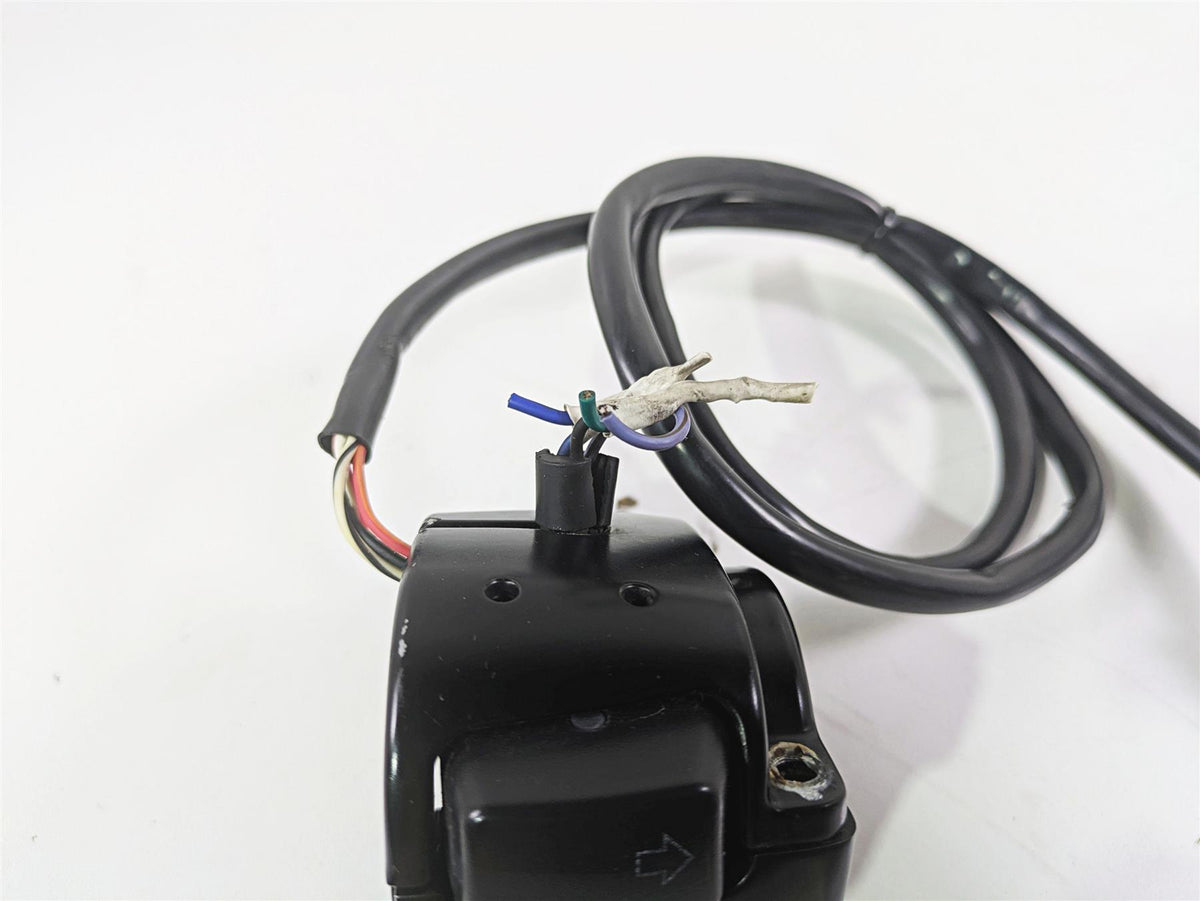 2016 Harley FXDF Dyna Fat Bob Left Blinker Control Switch - Read 71500372A {{ shop.shopifyCountryName }} - Mototech271