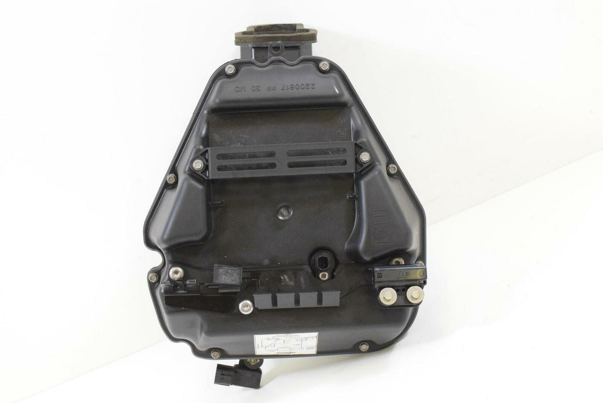 2012 Triumph Street Triple 675 R Air Cleaner Breather Filter Box T2200492 {{ shop.shopifyCountryName }} - Mototech271
