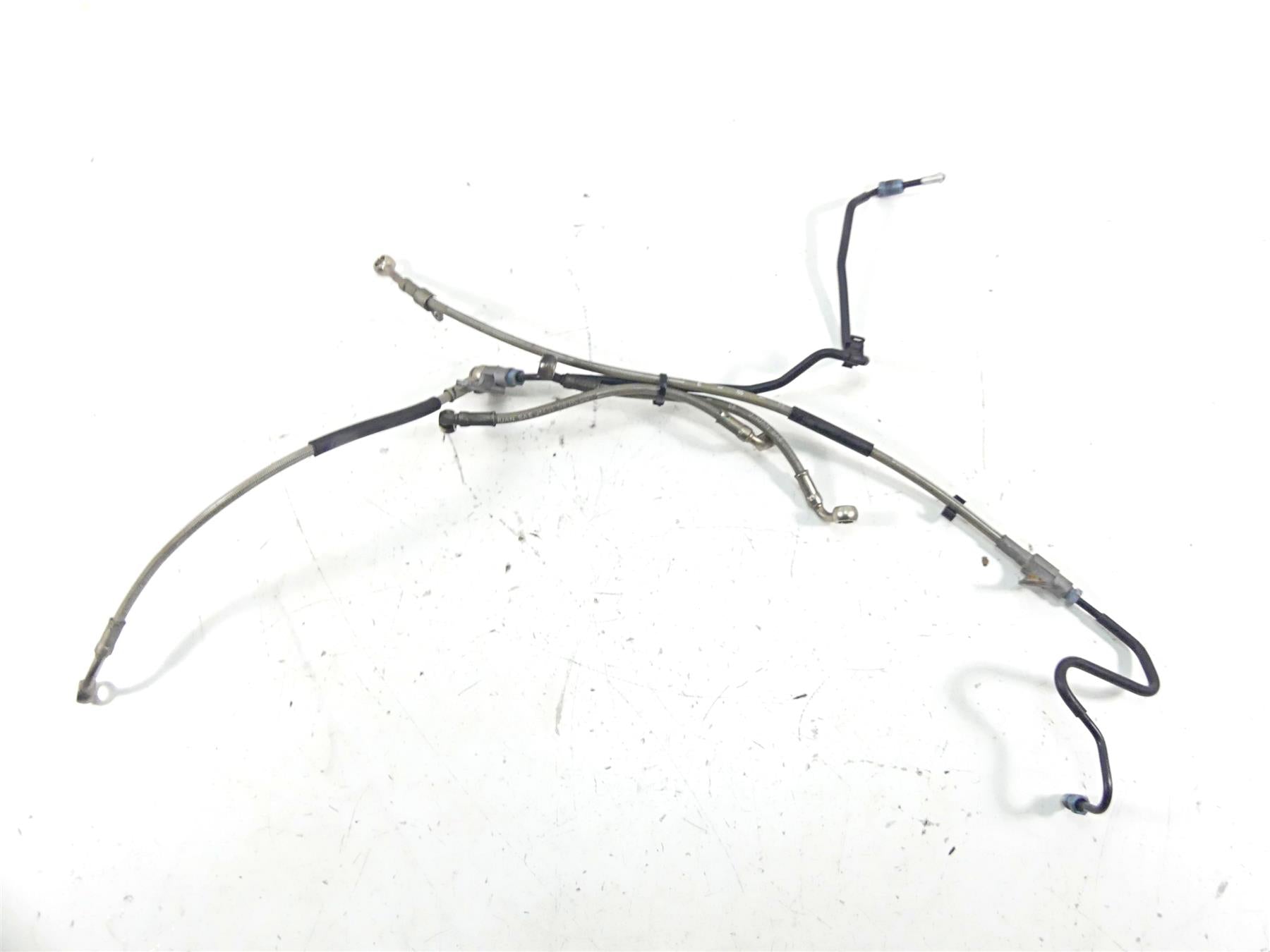 2009 BMW R1200 GS K25 Front Abs Brake Line Hose Set 34327720825 {{ shop.shopifyCountryName }} - Mototech271