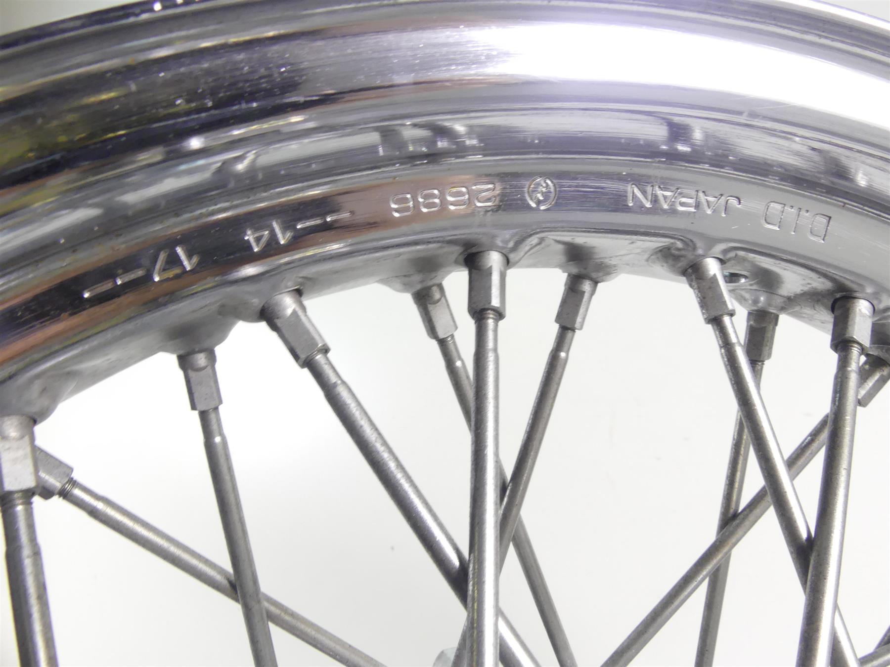 2001 Yamaha XV1600 Road Star Straight Front Wheel Rim 16x3 -Read 4WM-25111-00-00 {{ shop.shopifyCountryName }} - Mototech271