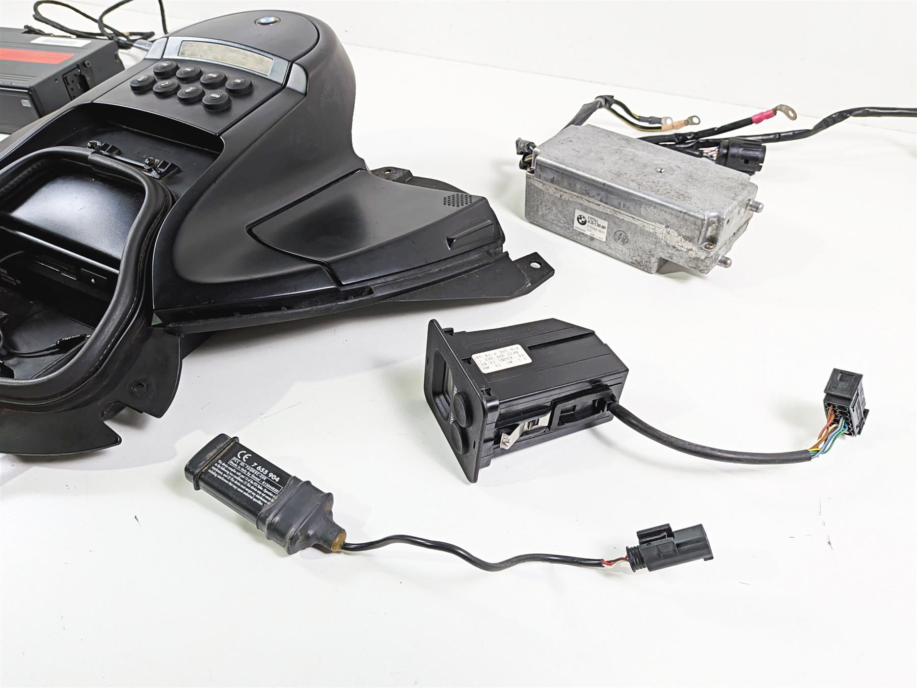 2002 BMW K1200LT 89V3 Radio CD Changer Audio Cassette Player Set 65126913389 {{ shop.shopifyCountryName }} - Mototech271