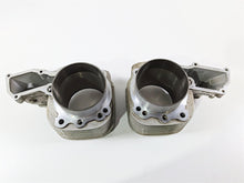 Load image into Gallery viewer, 2004 BMW R1150GS R21 Cylinder Jug Barrel Set 11117672631 11117672632
