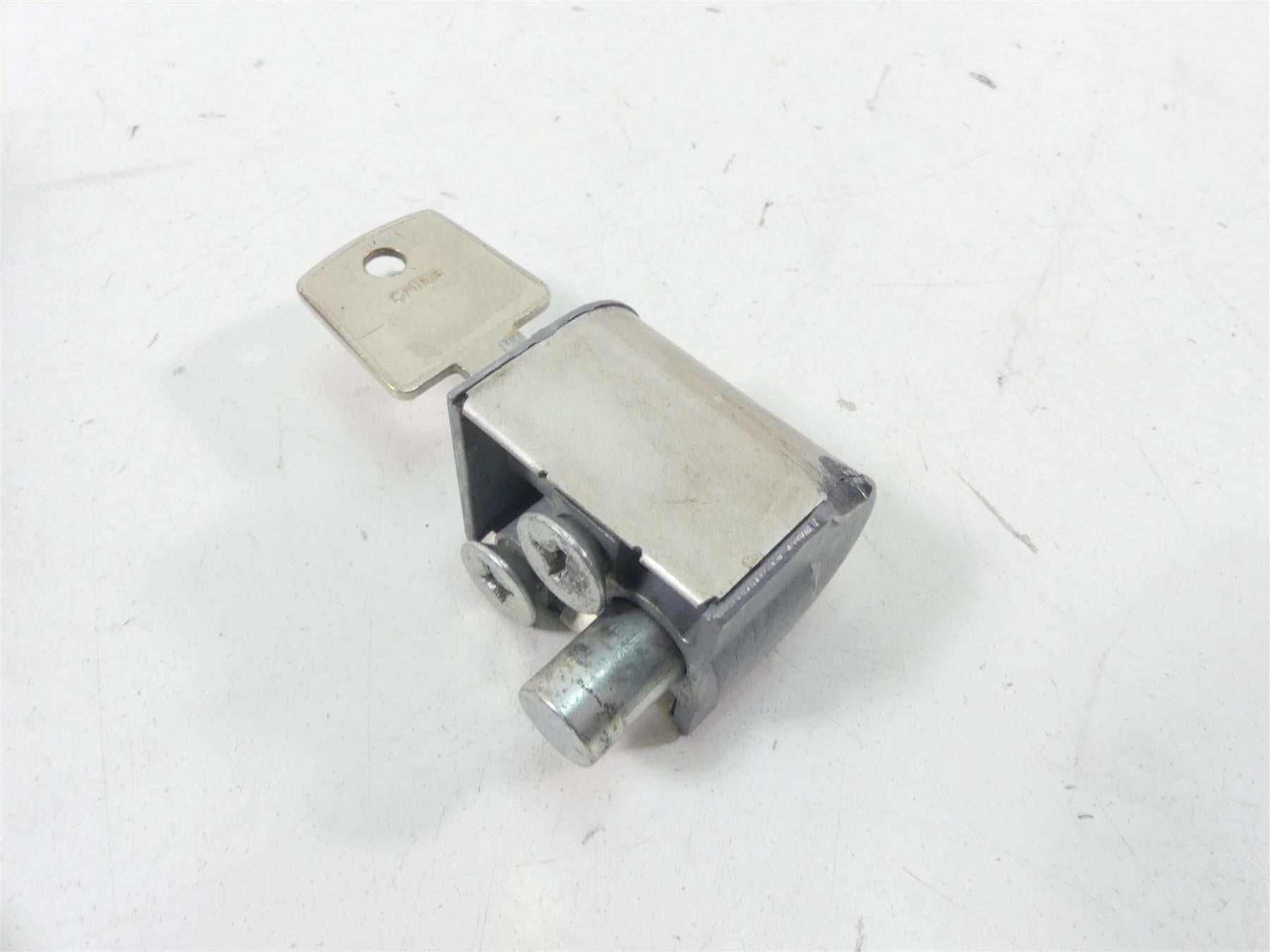 2005 Honda V-Twin VTX1800 S3 Ignition Switch Key Lock Cap Set 35010-MCV-A20 {{ shop.shopifyCountryName }} - Mototech271