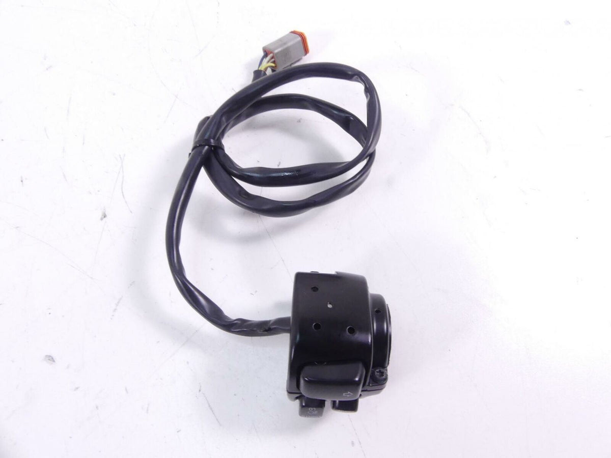 2001 Harley Softail FLSTC Heritage Left Hand Light Control Switch 71682-06A {{ shop.shopifyCountryName }} - Mototech271