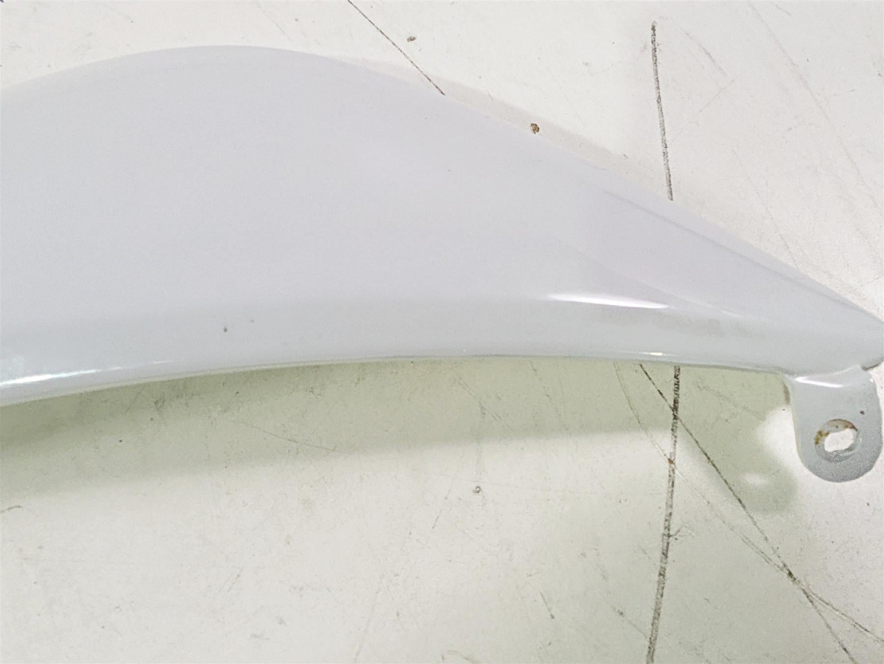 2016 BMW F800R K73 Left Rear Fender White Fairing Side Cover 46627678607 {{ shop.shopifyCountryName }} - Mototech271