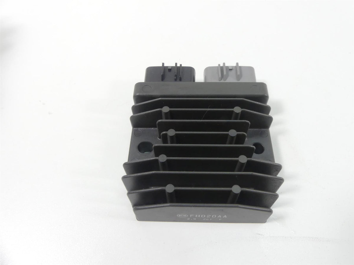 2013 Triumph Street Triple 675R Rectifier Voltage Regulator T1300675 FH020AA {{ shop.shopifyCountryName }} - Mototech271