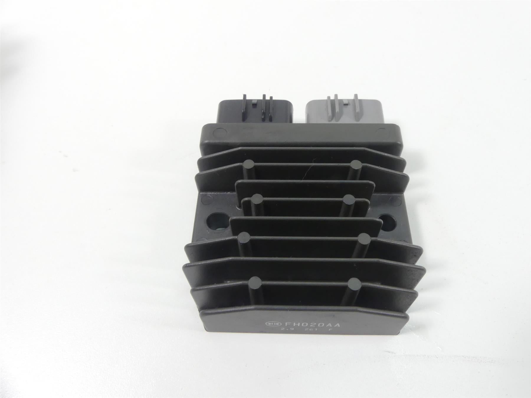 2013 Triumph Street Triple 675R Rectifier Voltage Regulator T1300675 FH020AA {{ shop.shopifyCountryName }} - Mototech271