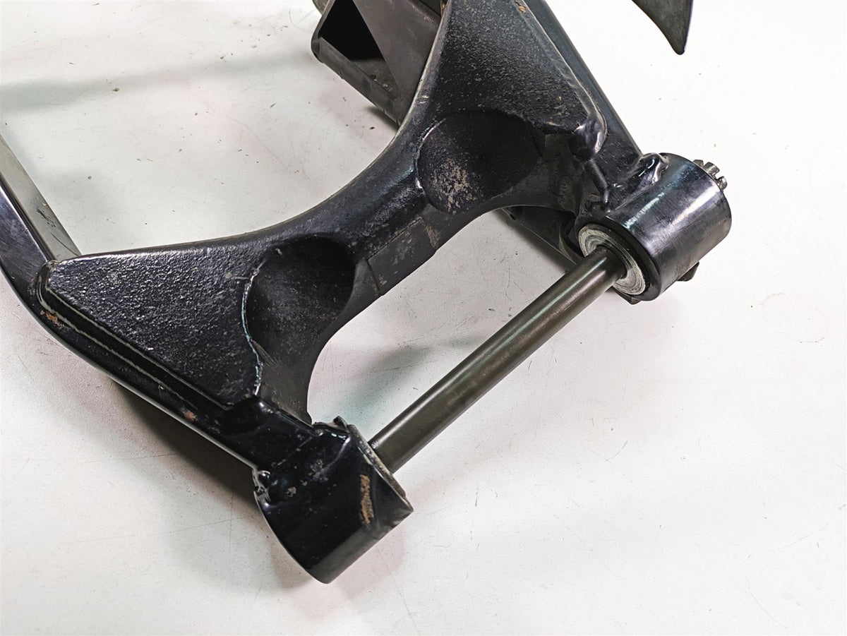 1999 Harley Dyna FXDL Low Rider Rear Swingarm & 3/4" Axle 47820-90A {{ shop.shopifyCountryName }} - Mototech271
