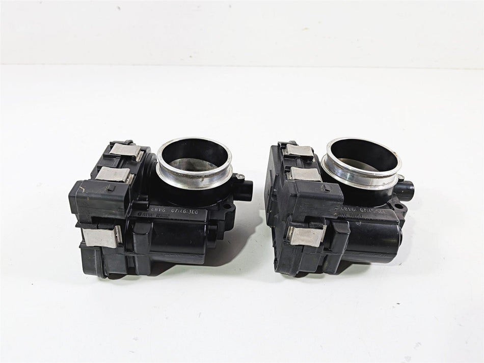 2016 BMW R1200 GS K50 Throttle Body Bodies Fuel Injection Set 13548564959 {{ shop.shopifyCountryName }} - Mototech271