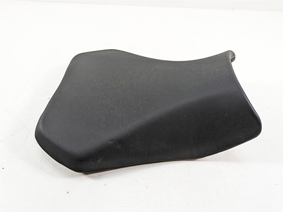 2022 Suzuki GSXR 750 Front Rider Seat 45100-14J11-DW2 {{ shop.shopifyCountryName }} - Mototech271