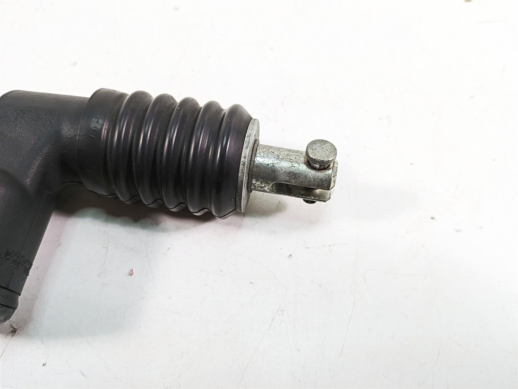 2006 Harley Softail FXSTSI Springer Rear Brake Master Cylinder 41767-05E {{ shop.shopifyCountryName }} - Mototech271