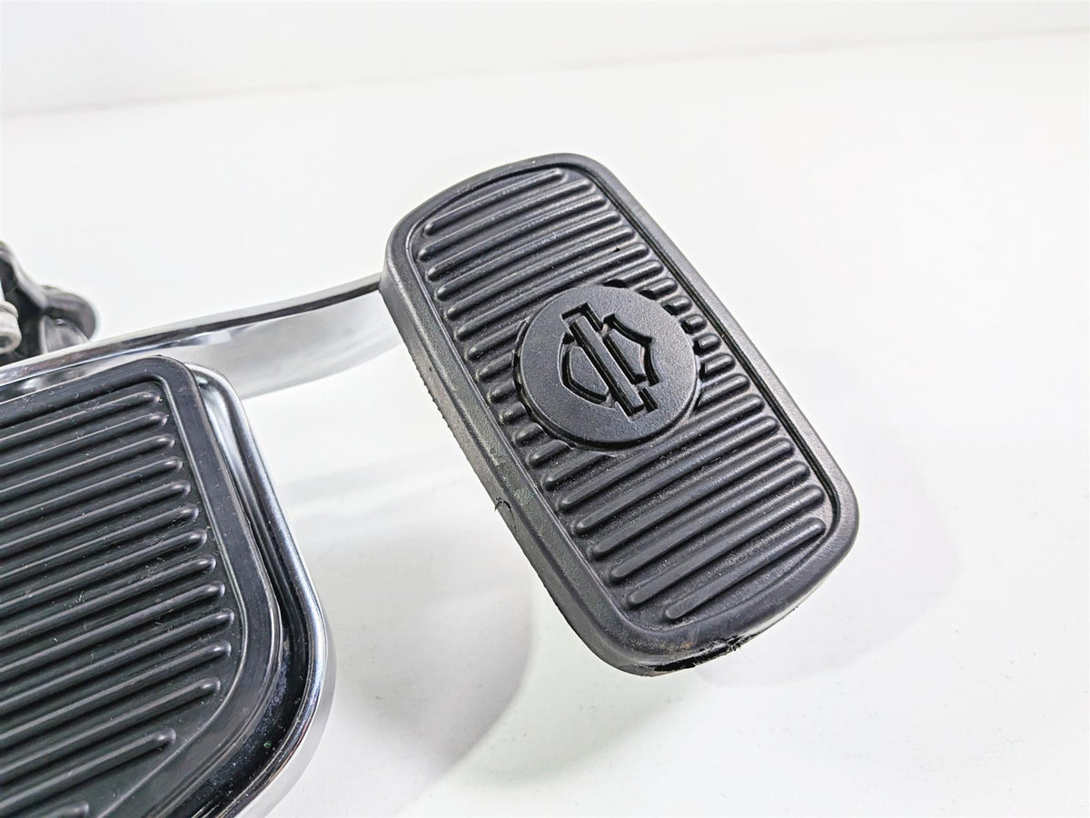 2018 Harley Touring FLHTCU Electra Glide Right Rider Floor Board 50621-06-Mototech271