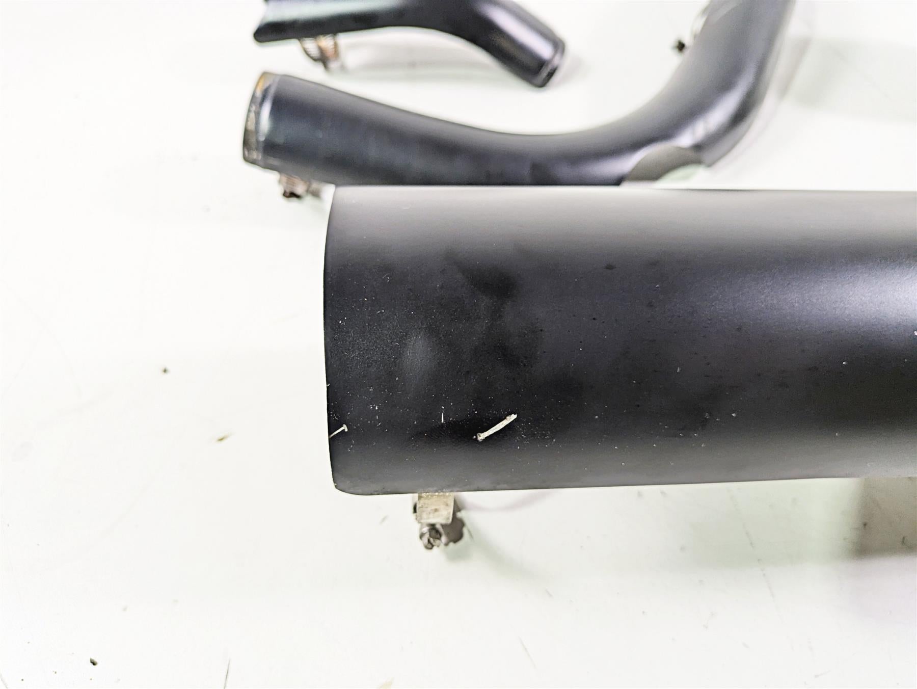 2018 Indian Chieftain Limited Black Exhaust Header Heatshield Set 1262531 {{ shop.shopifyCountryName }} - Mototech271