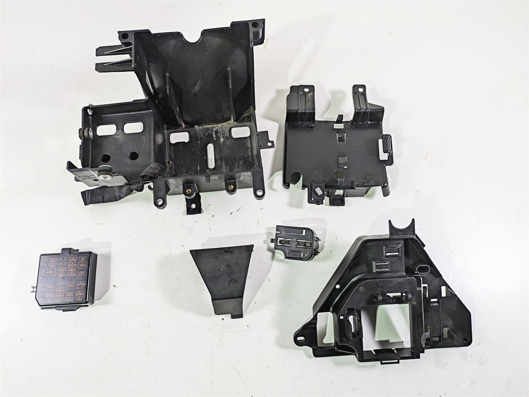 2011 Harley Touring FLHTCUSE CVO E-Glide Battery Tray & Electric Mounts 66281-09 {{ shop.shopifyCountryName }} - Mototech271