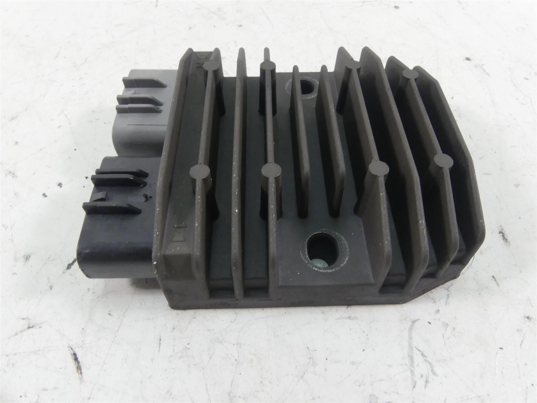 2016 Indian Scout Sixty Rectifier Voltage Regulator SH775BA 4012941 {{ shop.shopifyCountryName }} - Mototech271