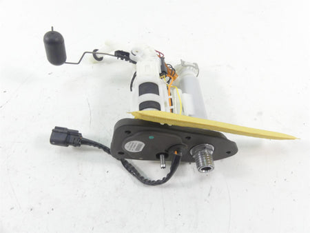 2018 Harley Softail FXBB Street Bob Fuel Gas Petrol Pump - Tested 61200043 {{ shop.shopifyCountryName }} - Mototech271