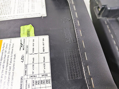 2016 Moto Guzzi Stelvio 1200 8V NTX Tappezzeria Italia Seat Set 88617600A2 {{ shop.shopifyCountryName }} - Mototech271