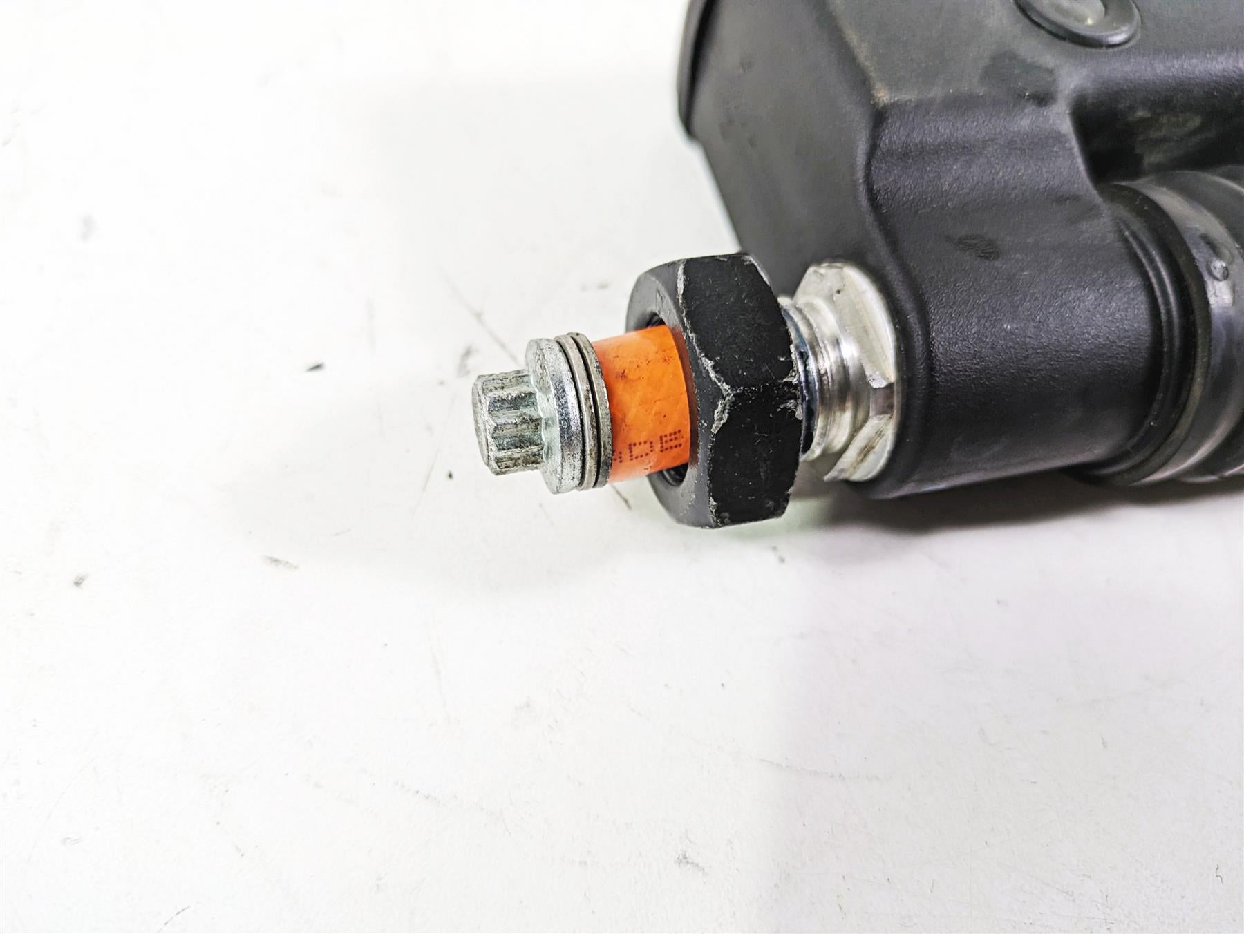 2003 Harley Dyna FXDL Low Rider 100TH Rear Brake Master Cylinder 42474-90C {{ shop.shopifyCountryName }} - Mototech271