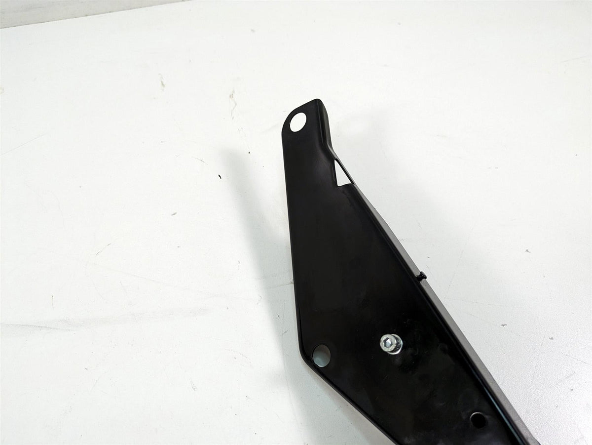 2006 Harley Touring FLHTCUI Electra Glide Front Fairing Mounts 58478-96 58479-96 {{ shop.shopifyCountryName }} - Mototech271