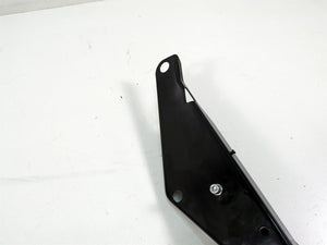 2006 Harley Touring FLHTCUI Electra Glide Front Fairing Mounts 58478-96 58479-96 | Mototech271