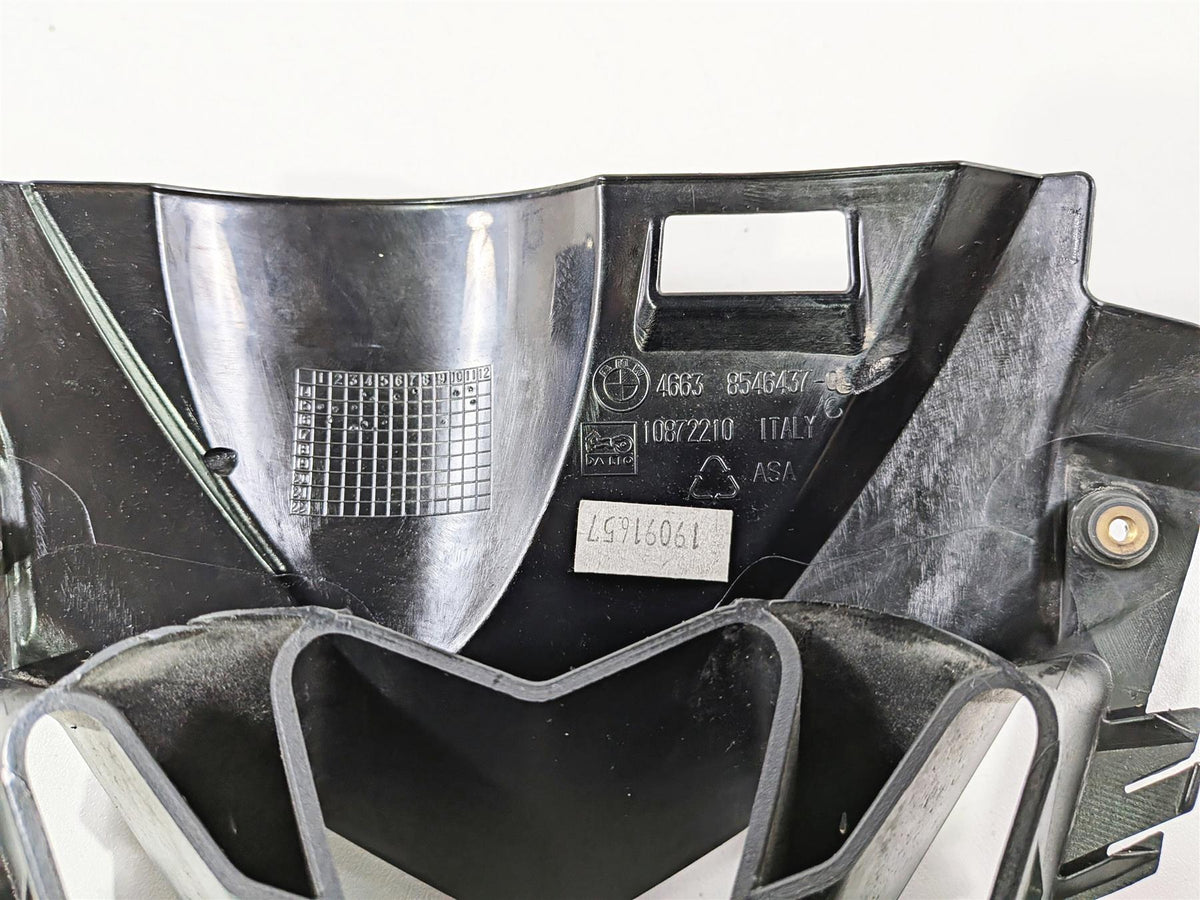 2017 BMW S1000RR K46 Front Center Air Duct Cover With 2 Broke Tabs 46638540845 {{ shop.shopifyCountryName }} - Mototech271
