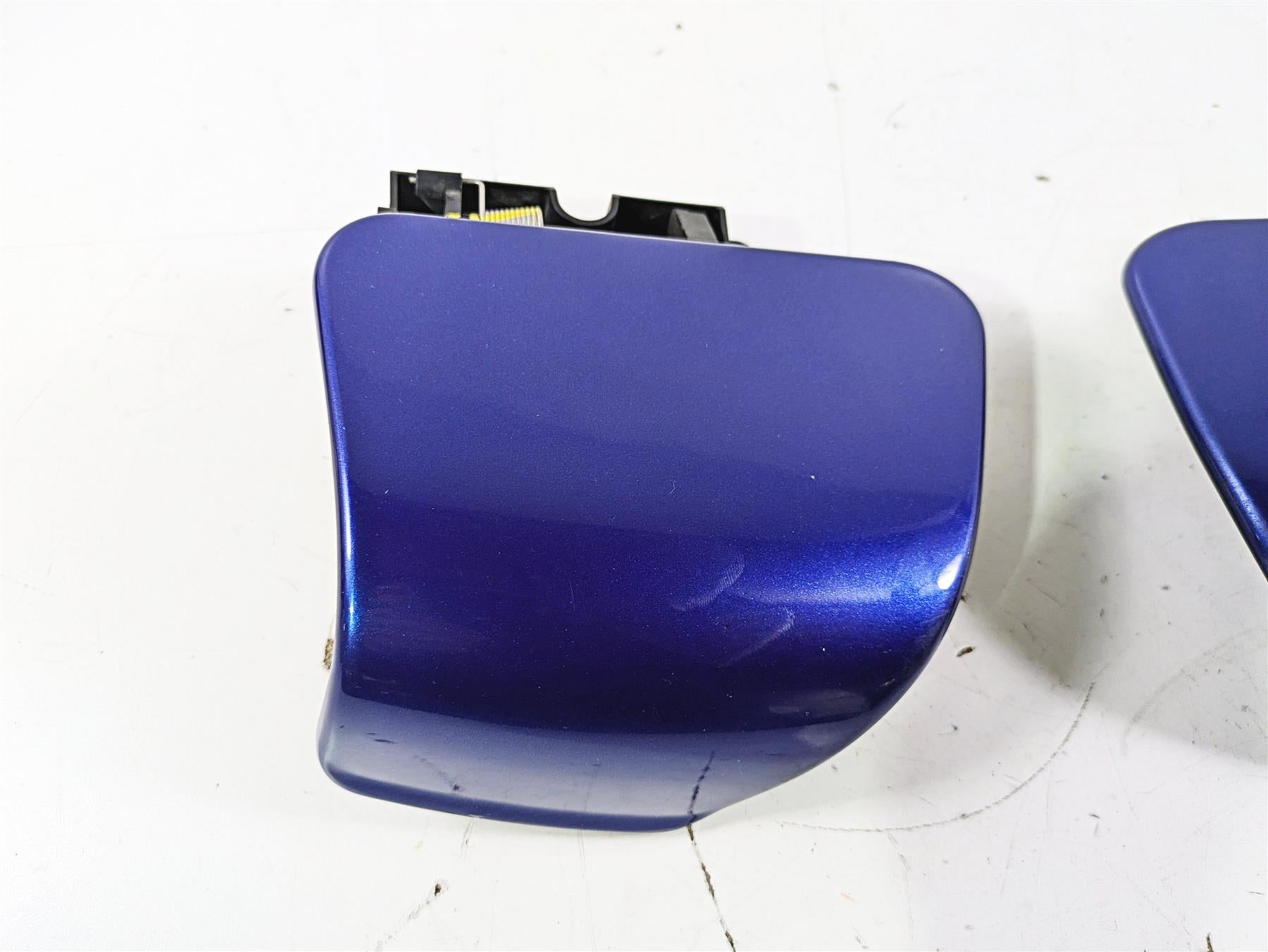 2016 Harley Touring FLTRX Road Glide Front Inner Fairing Door Set 76000376 {{ shop.shopifyCountryName }} - Mototech271