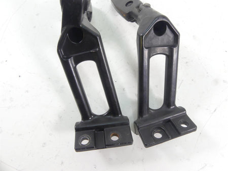 2006 Harley VRSCD Night V Rod Rear Passenger Footpeg Set -Read 51094-06 51095-06 {{ shop.shopifyCountryName }} - Mototech271