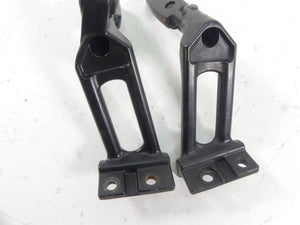 2006 Harley VRSCD Night V Rod Rear Passenger Footpeg Set -Read 51094-06 51095-06 | Mototech271